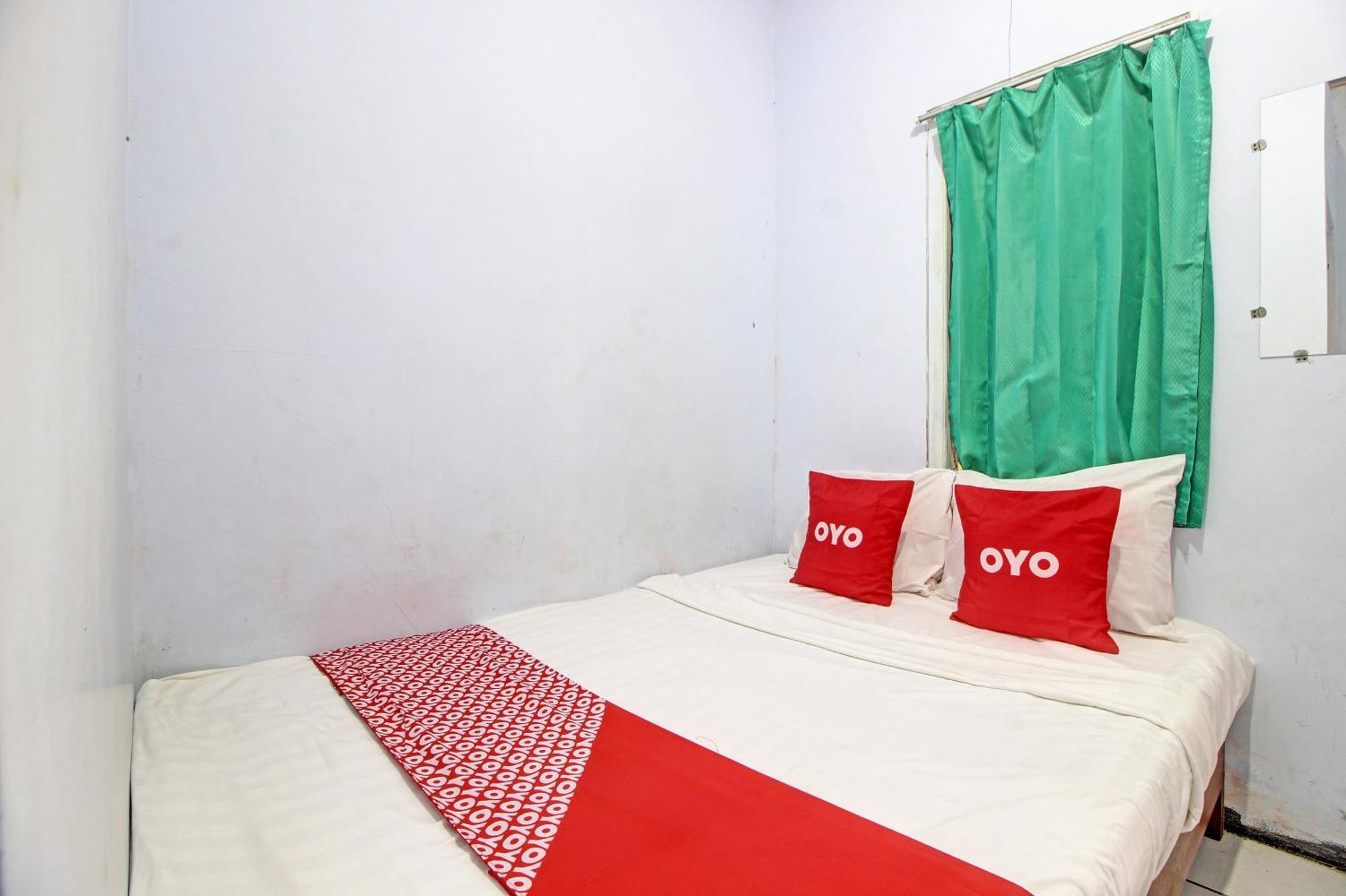 Oyo 92628 Raja Alam Homestay Karanganyar  Exterior foto